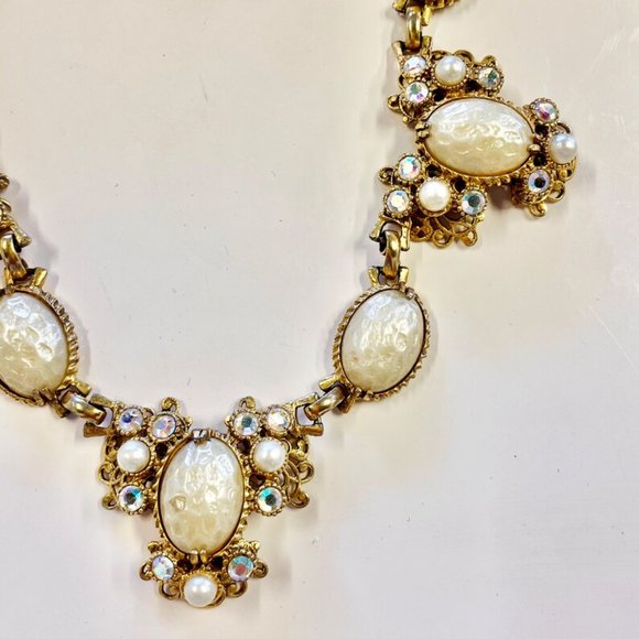 Vintage Selro Pearl & Aurora Borealis Crystal Gold Chain Necklace - Picture 4 of 9